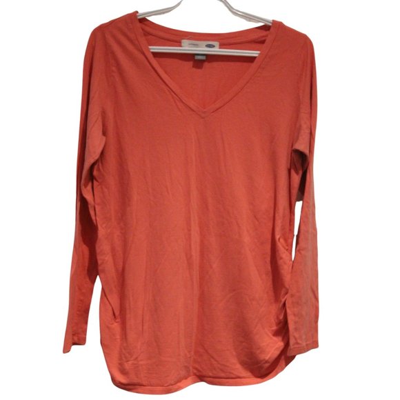 3/$20 🏷 Old Navy Maternity Long Sleeve Size Large - Picture 1 of 3